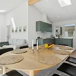 Casa de Férias Fabine - 75m From The Sea By Interhome
