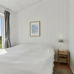 Fabine - 75m From The Sea By Interhome *