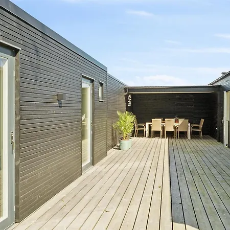 Fabine - 75m From The Sea By Interhome *
