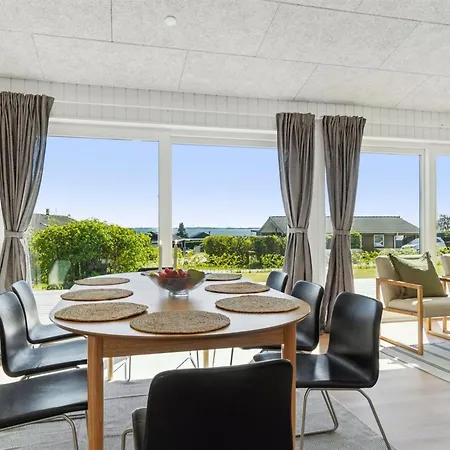 Fabine - 75m From The Sea By Interhome *